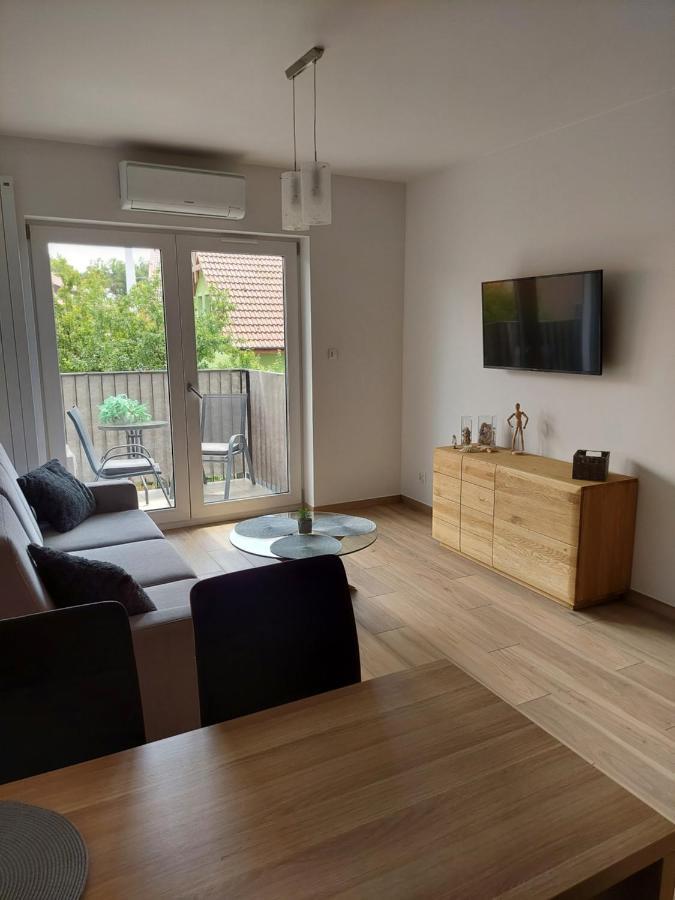 Apartament Nad Zalewem Dziwnowek Exterior photo